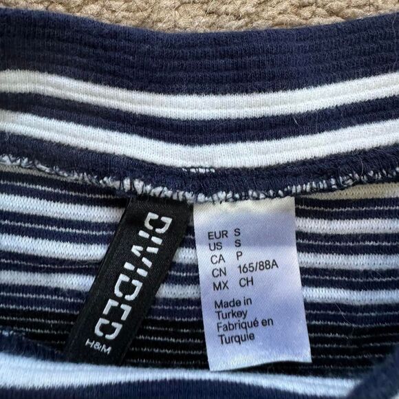 Striped Halter Top - Picture 4 of 4